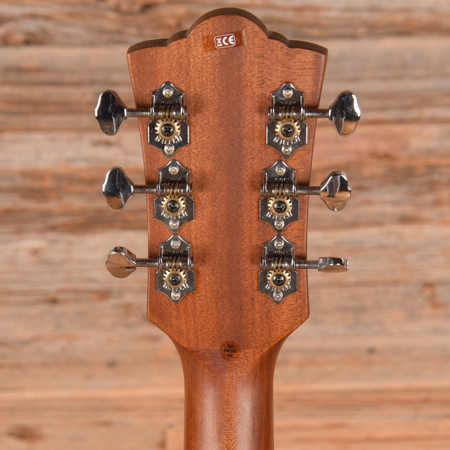 Guild Westerly M-240E Troubador Sunburst