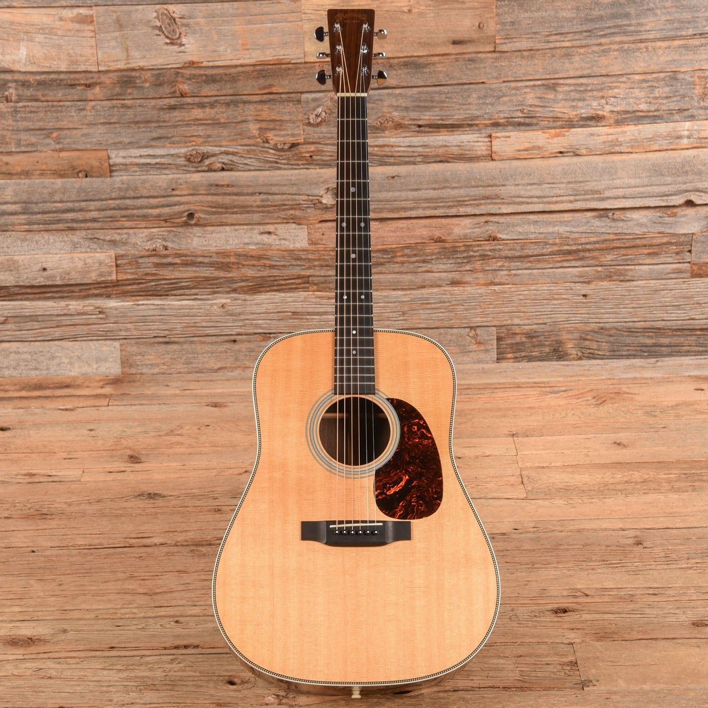 Martin Standard Series HD-28 Natural 2012