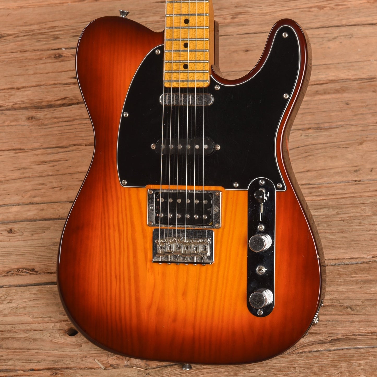 Fender Modern Player Telecaster Plus Honey Burst 2015