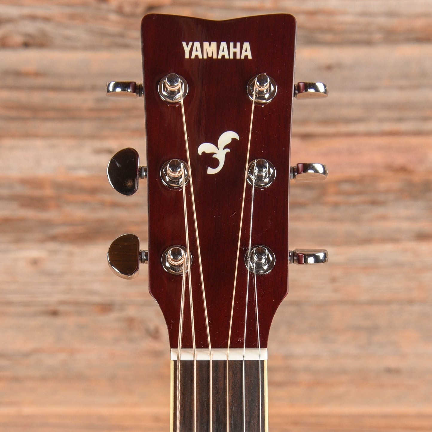 Yamaha FSC-TA TransAcoustic Concert Ruby Red 2017