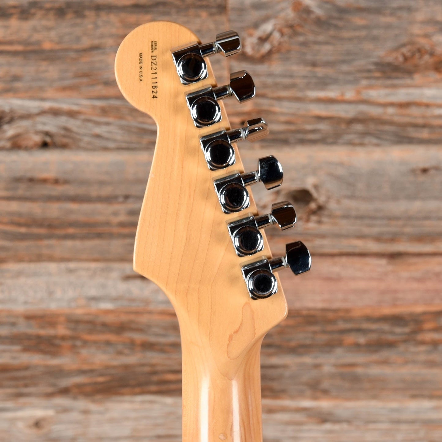 Fender American Deluxe Stratocaster with Allparts Body Black Paisley