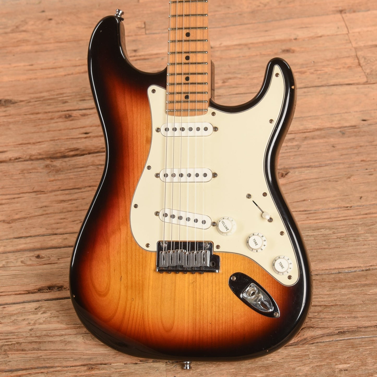 Fender American Series Stratocaster Sunburst 2001