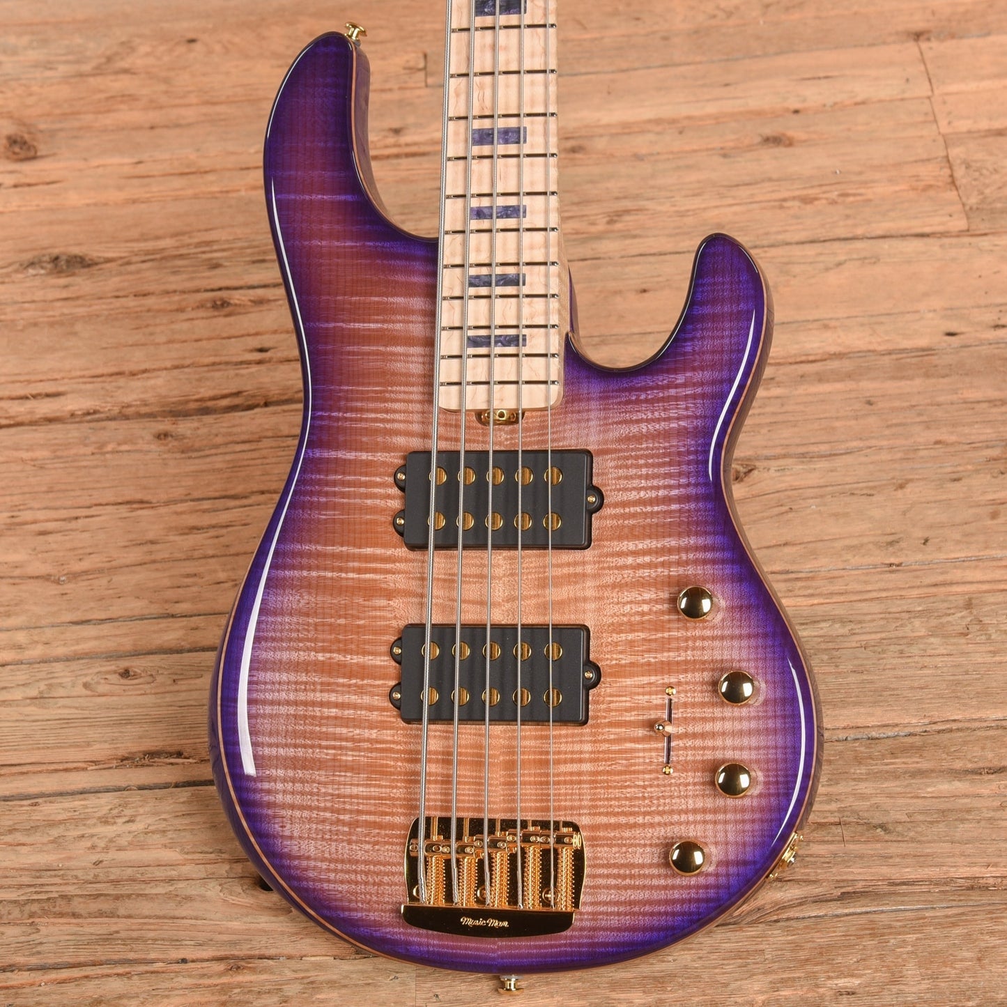 Music Man Ball Family Reserve StingRay 5 HH Moonbeam 2024