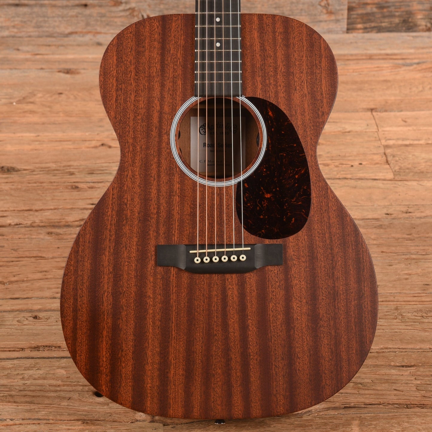 Martin Road Series 000-10E Natural 2021