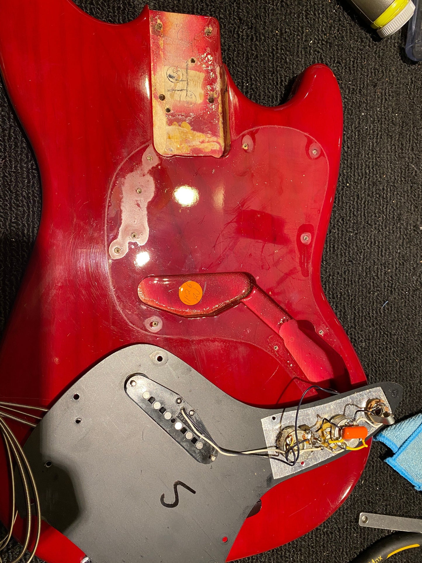 Fender Musicmaster Bass Red 1978
