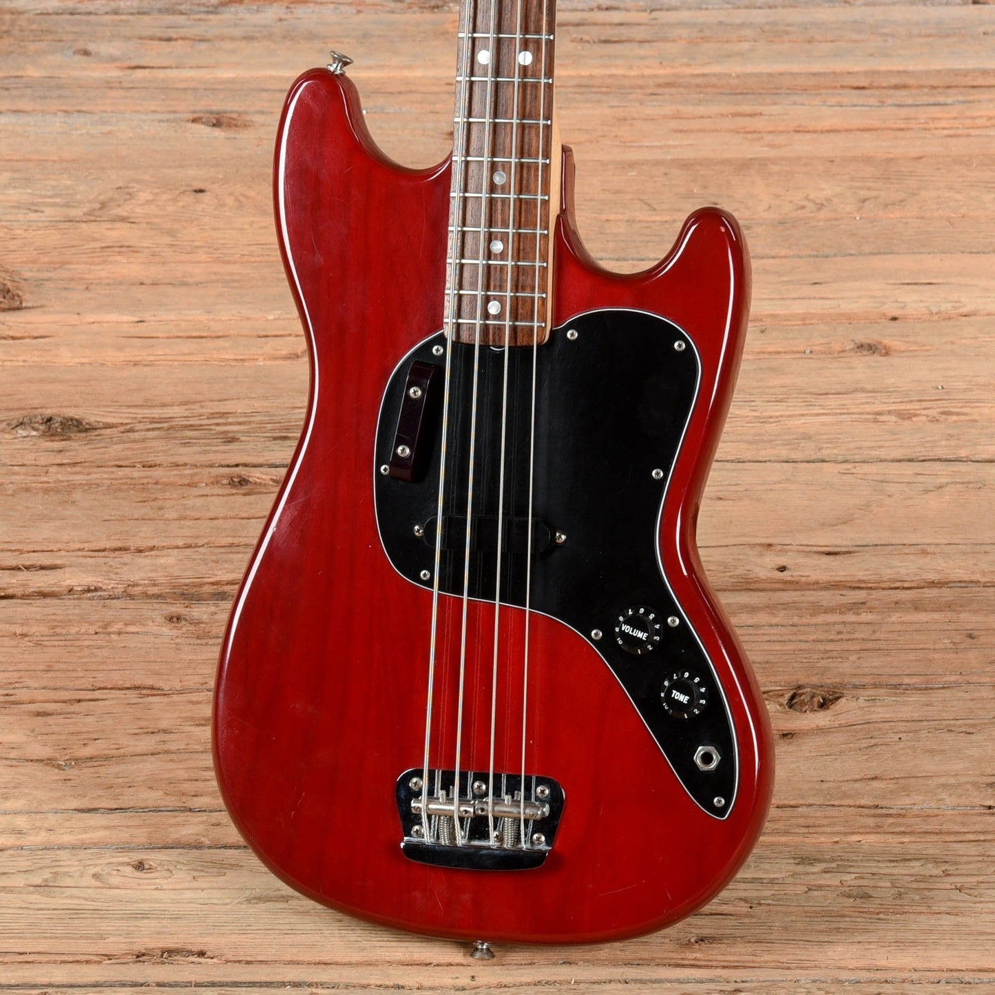 Fender Musicmaster Bass Red 1978