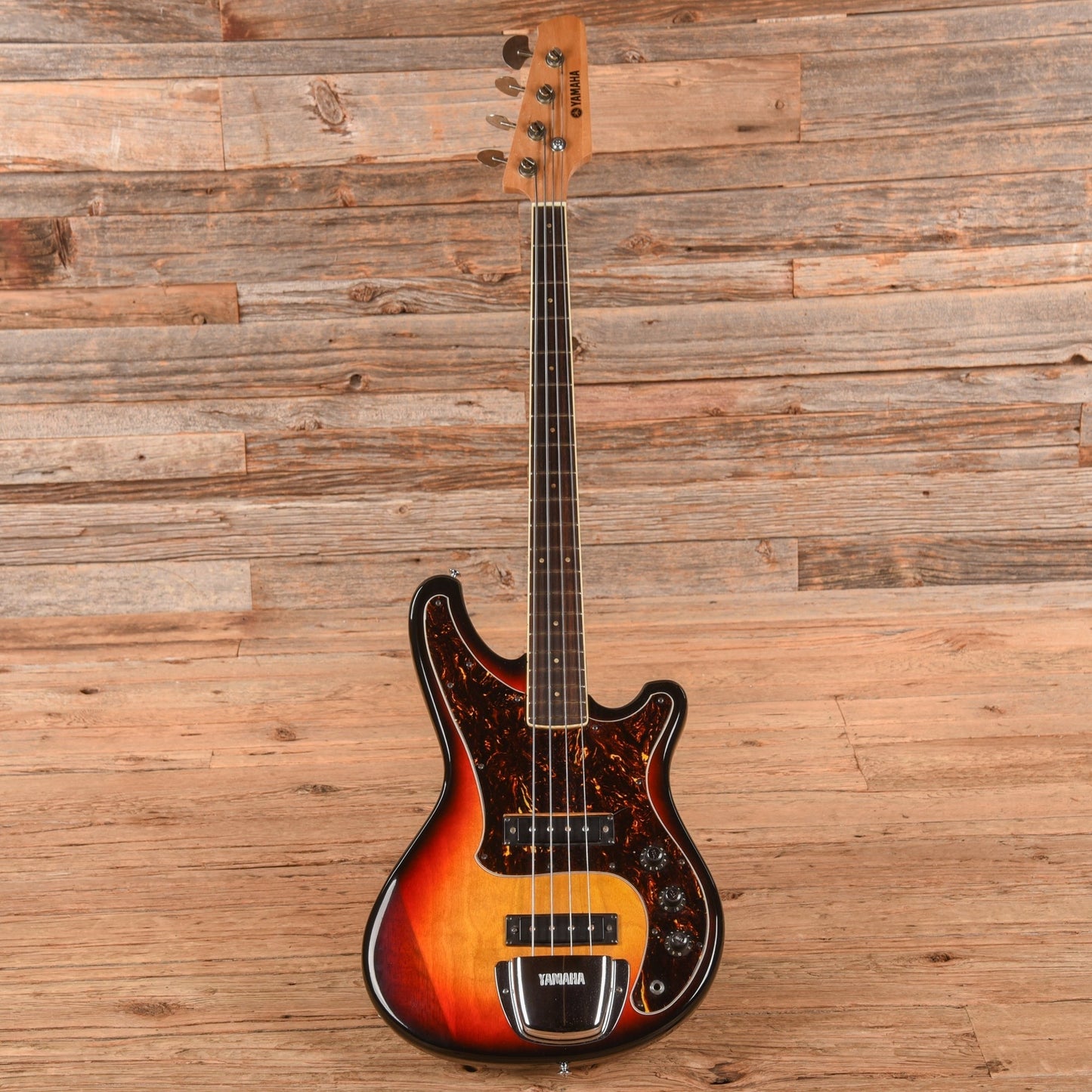 Yamaha SB55 Sunburst 1971