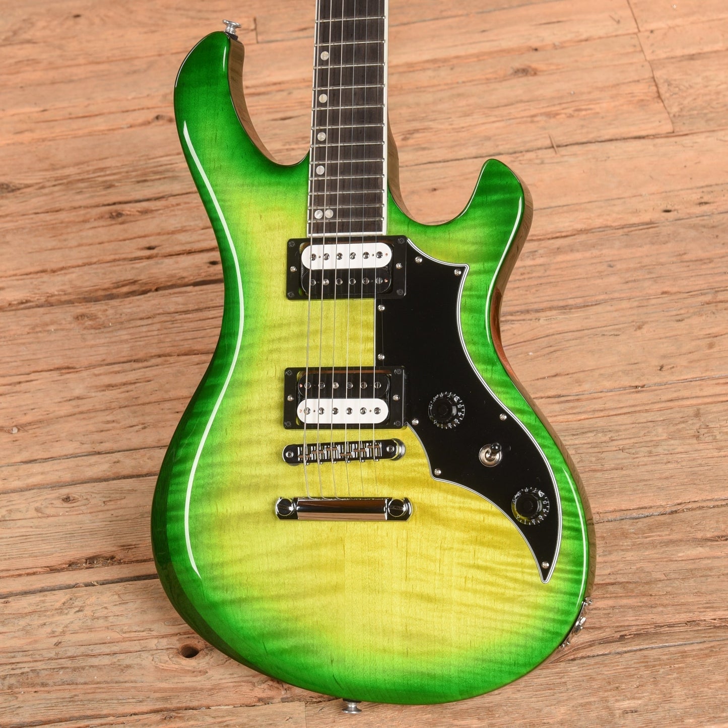 Gibson Victory Figured Top Iguana Burst 2025