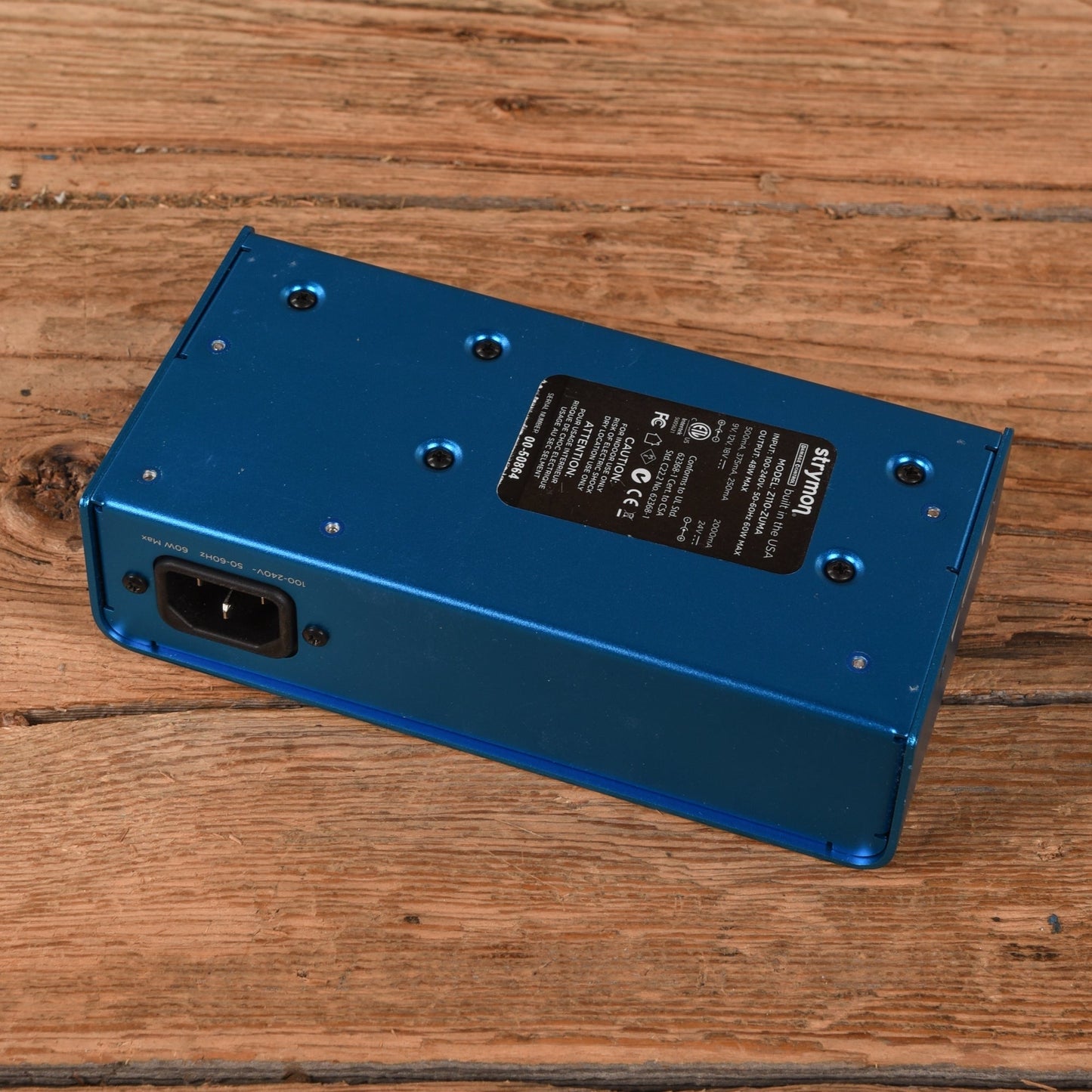 Strymon Zuma 9-Output High Current DC Power Supply