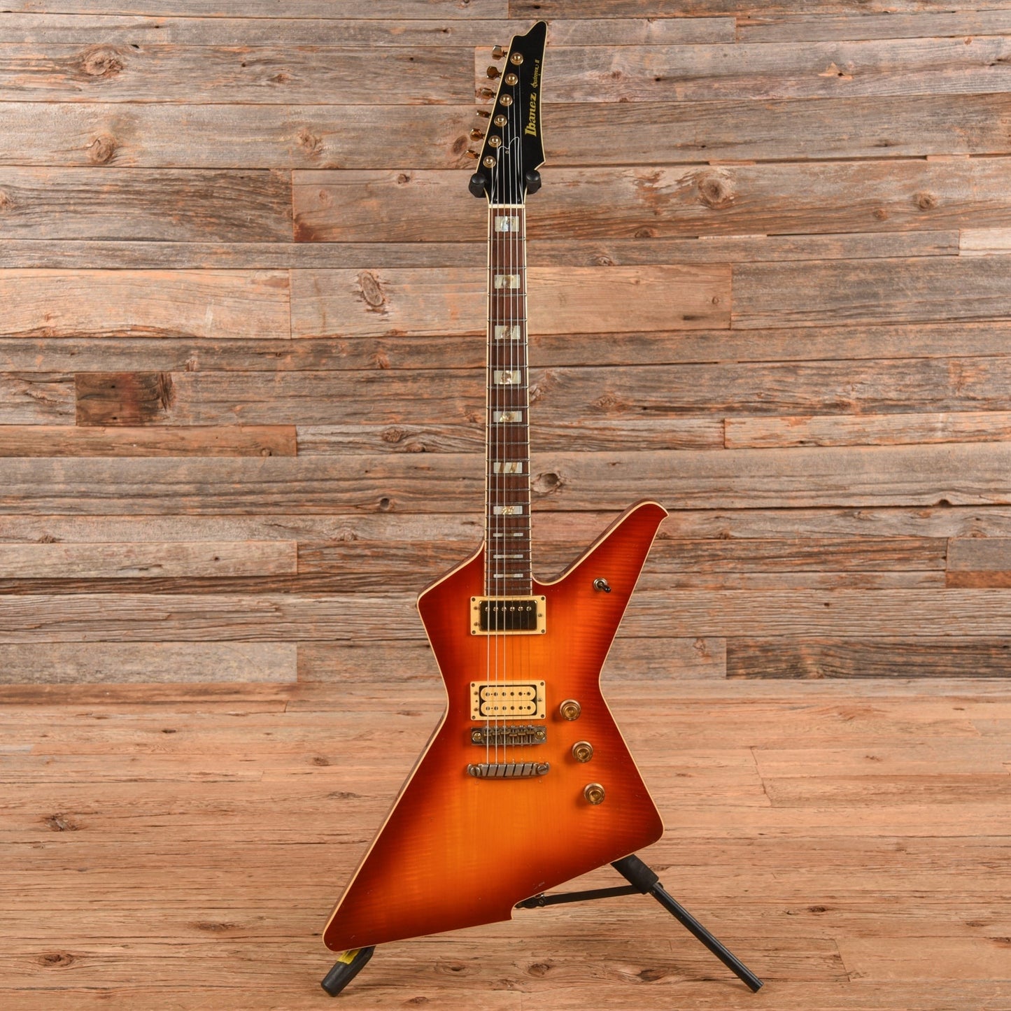 Ibanez Destroyer II Sunburst 1982