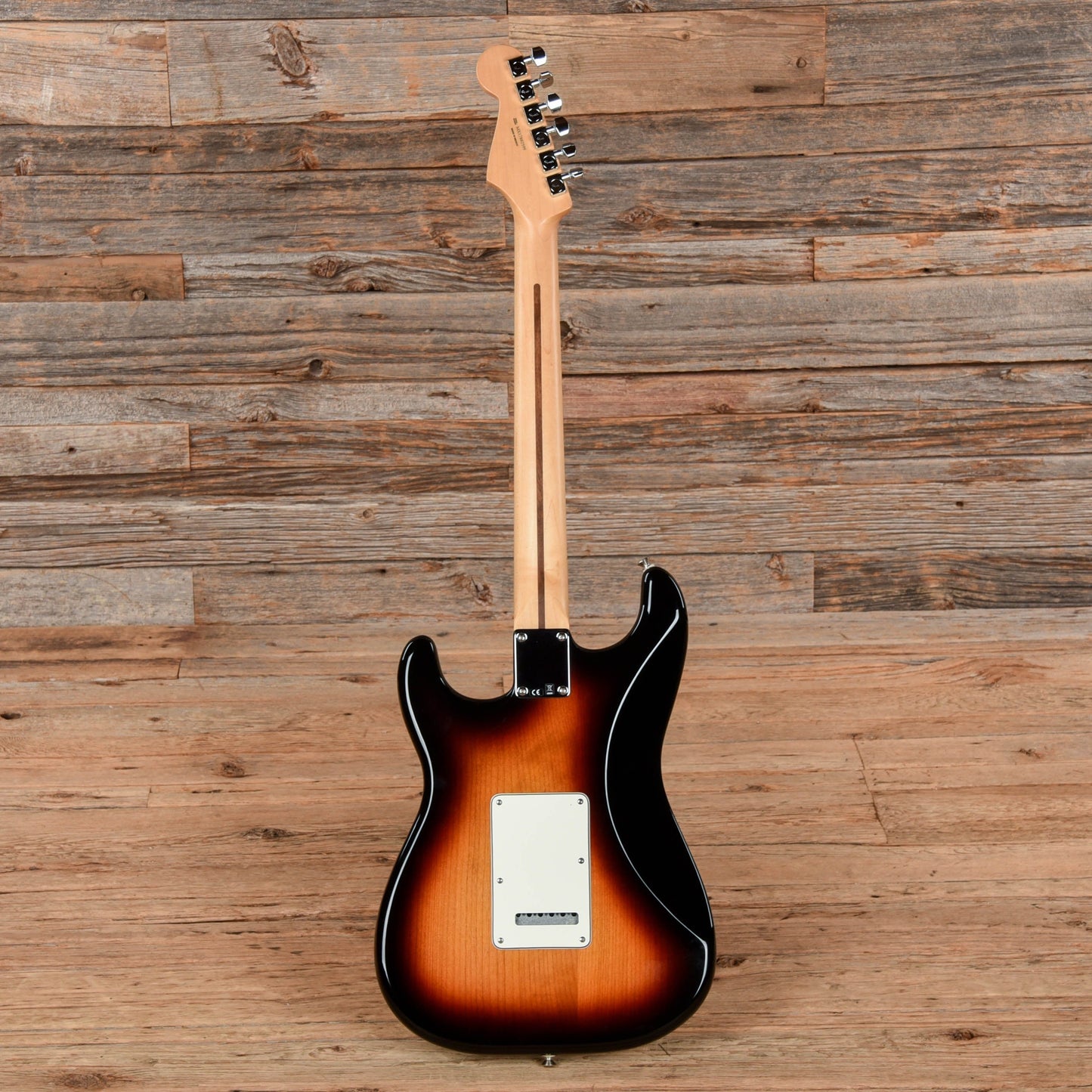 Fender Standard Stratocaster HSS Sunburst 2017