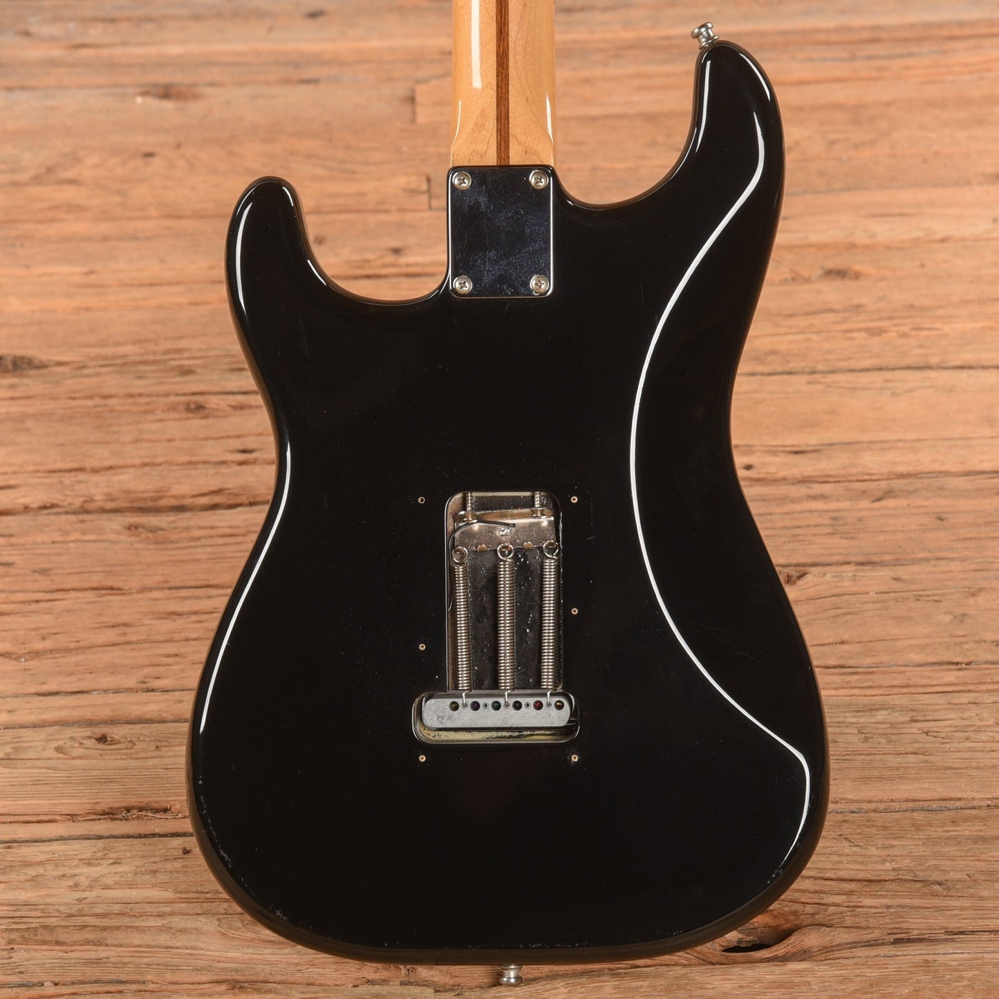 Fender Limited Edition Standard Stratocaster Black 2010