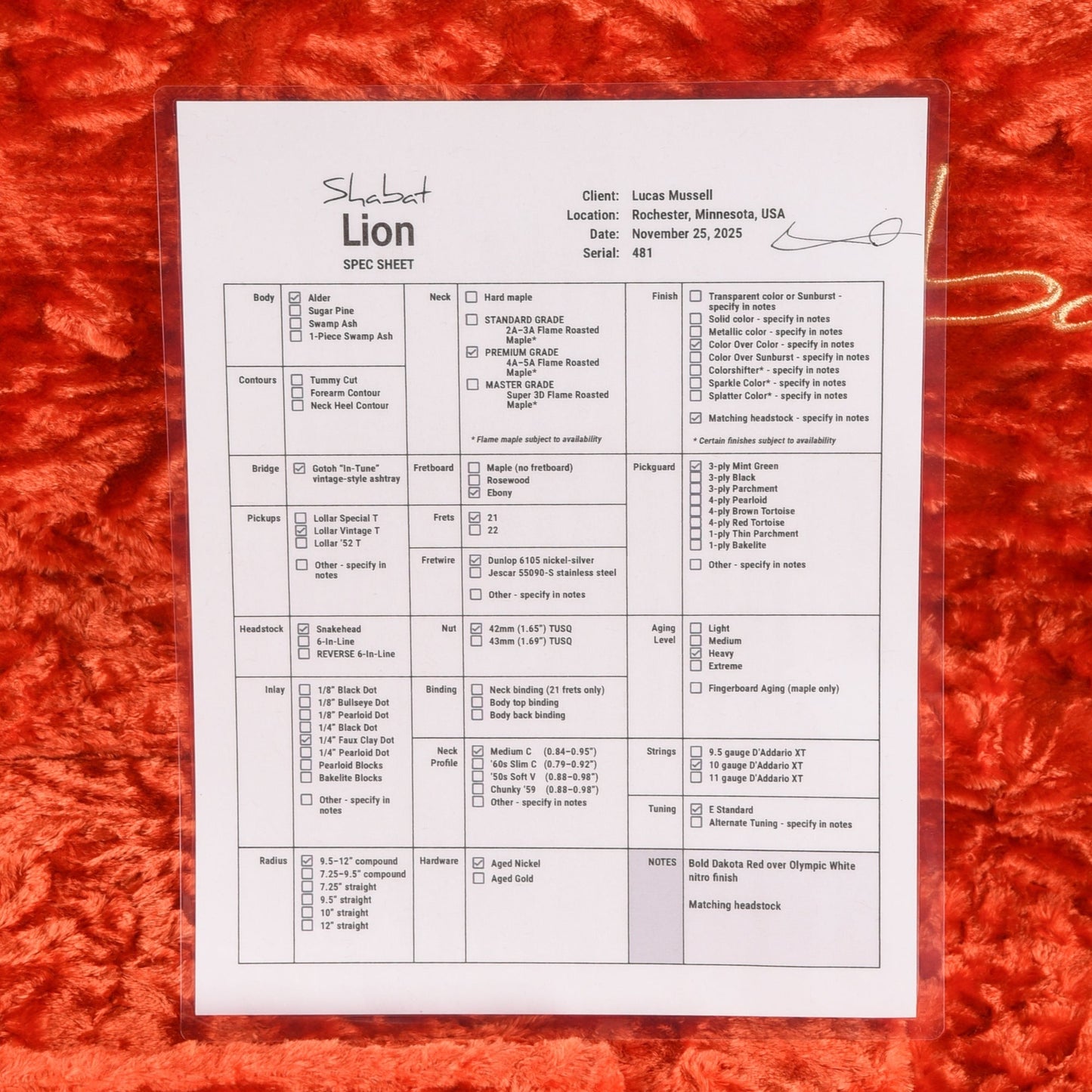 Shabat Lion Dakota Red Over White 2025