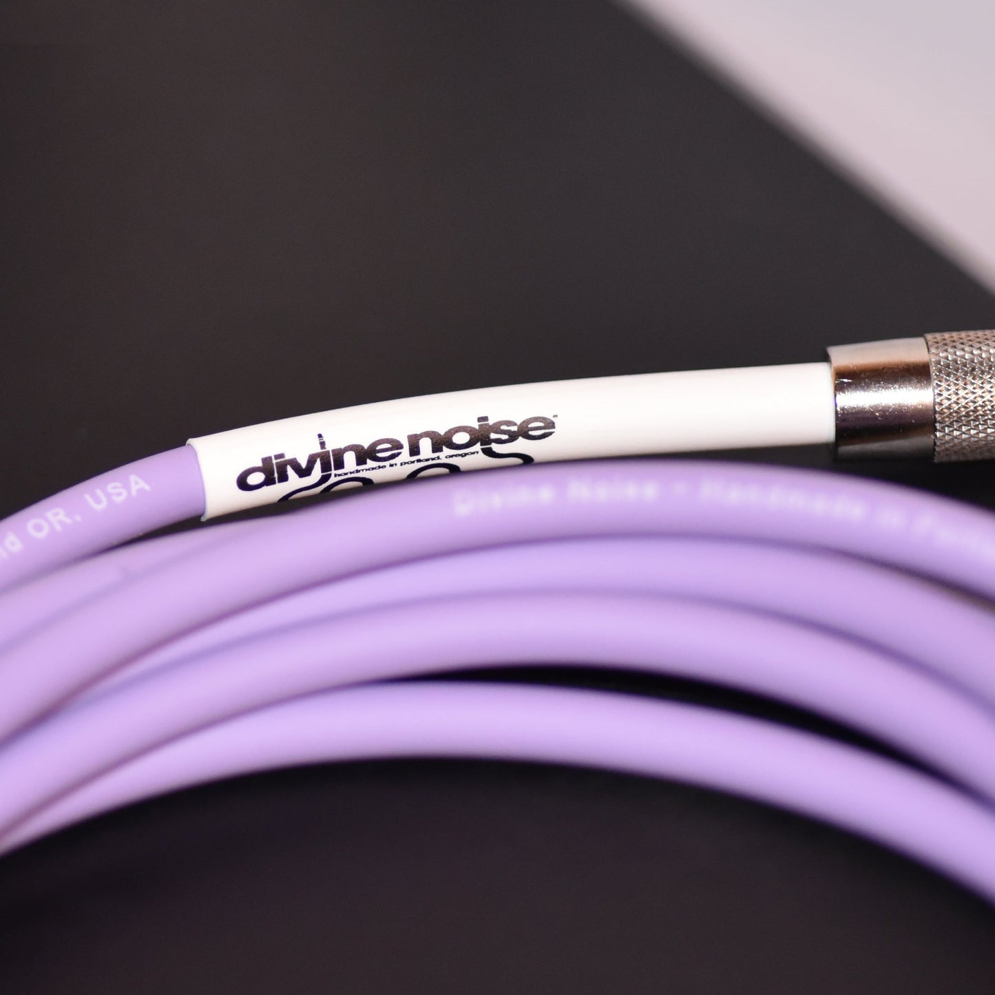 Divine Noise Instrument Cable 10' Right Angle/Straight Lavender Haze