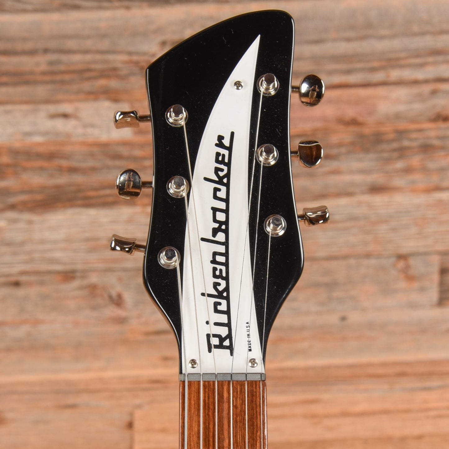Rickenbacker 350V63 "Liverpool" Jetglo 2022