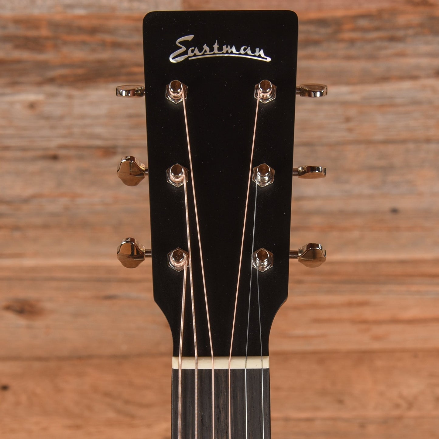 Eastman E1OM Natural