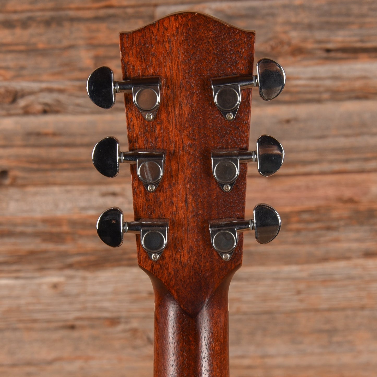 Eastman PCH1-OM Pacific Coast Highway Series Sunburst 2022