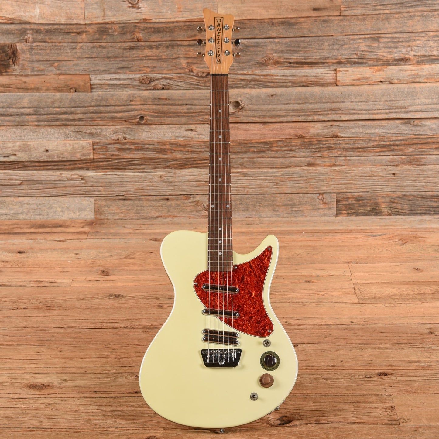 Danelectro Mod 6 White