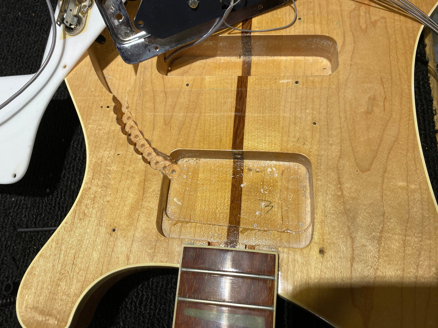 Rickenbacker 4001 Mapleglo 1976