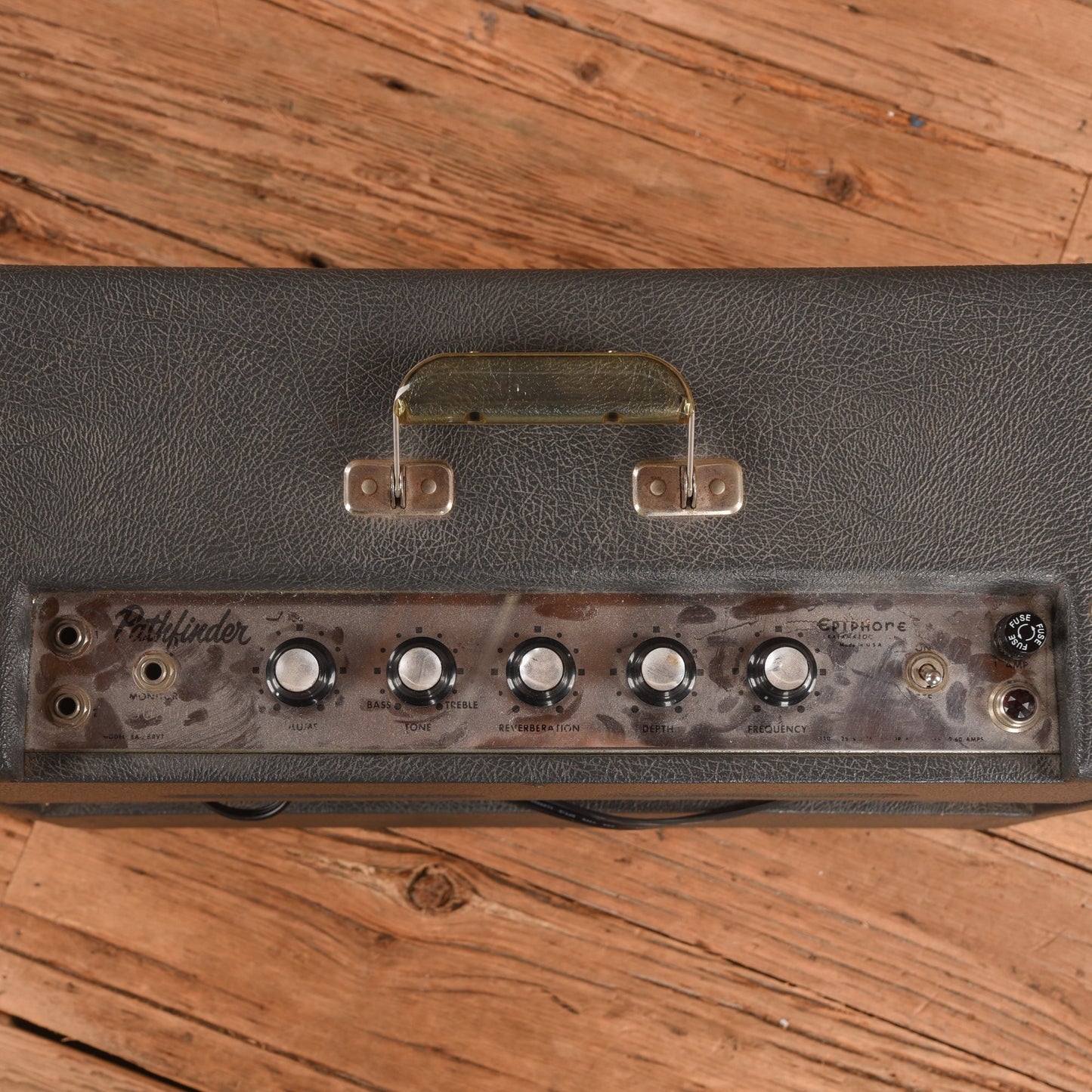 Epiphone EA-28RVT Pathfinder 15-Watt 1x12" Guitar Combo Amp 1961