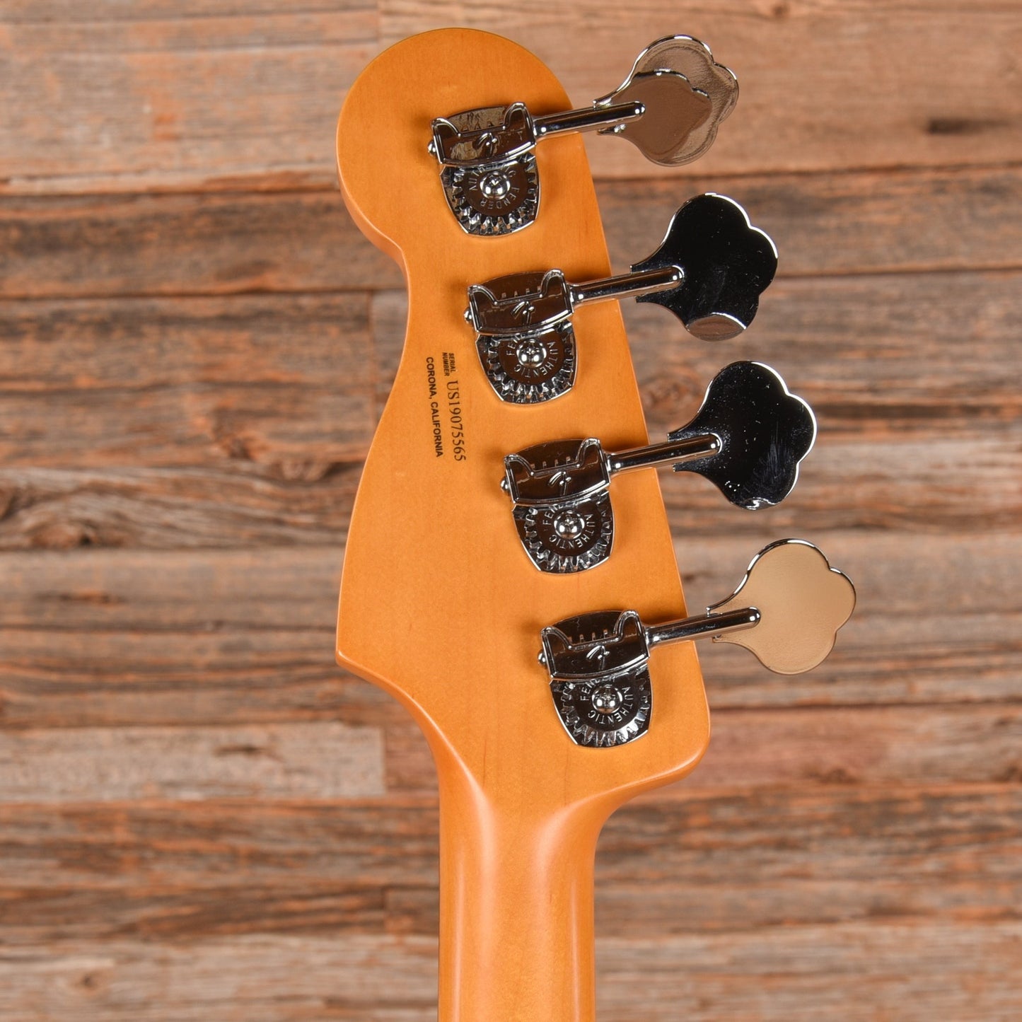 Fender American Ultra Precision Bass Ultraburst 2019