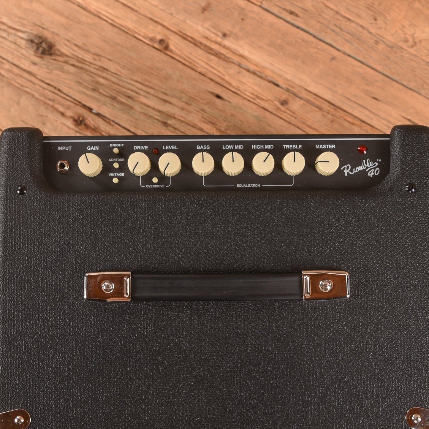 Fender Rumble 40 V3 40-Watt 1x10" Bass Combo Amp