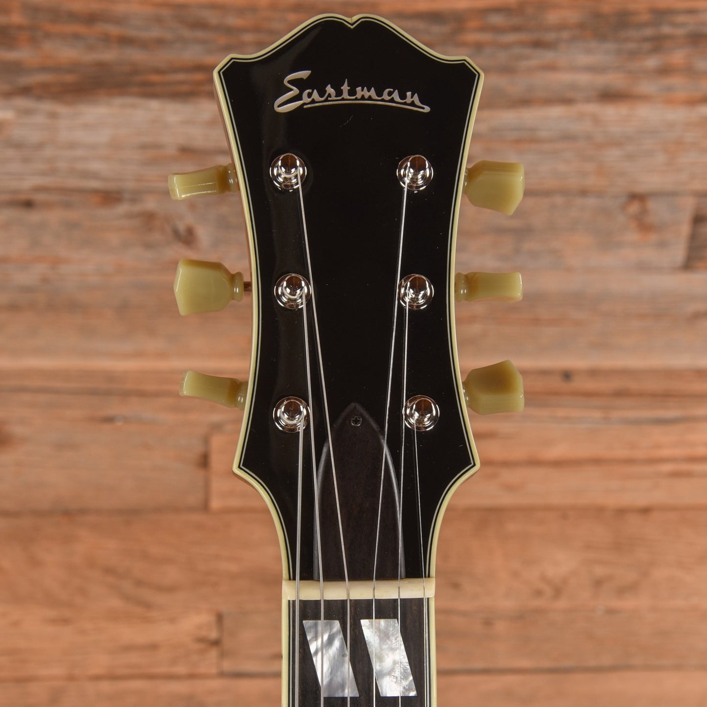 Eastman T486 Thinline Archtop Goldburst 2023