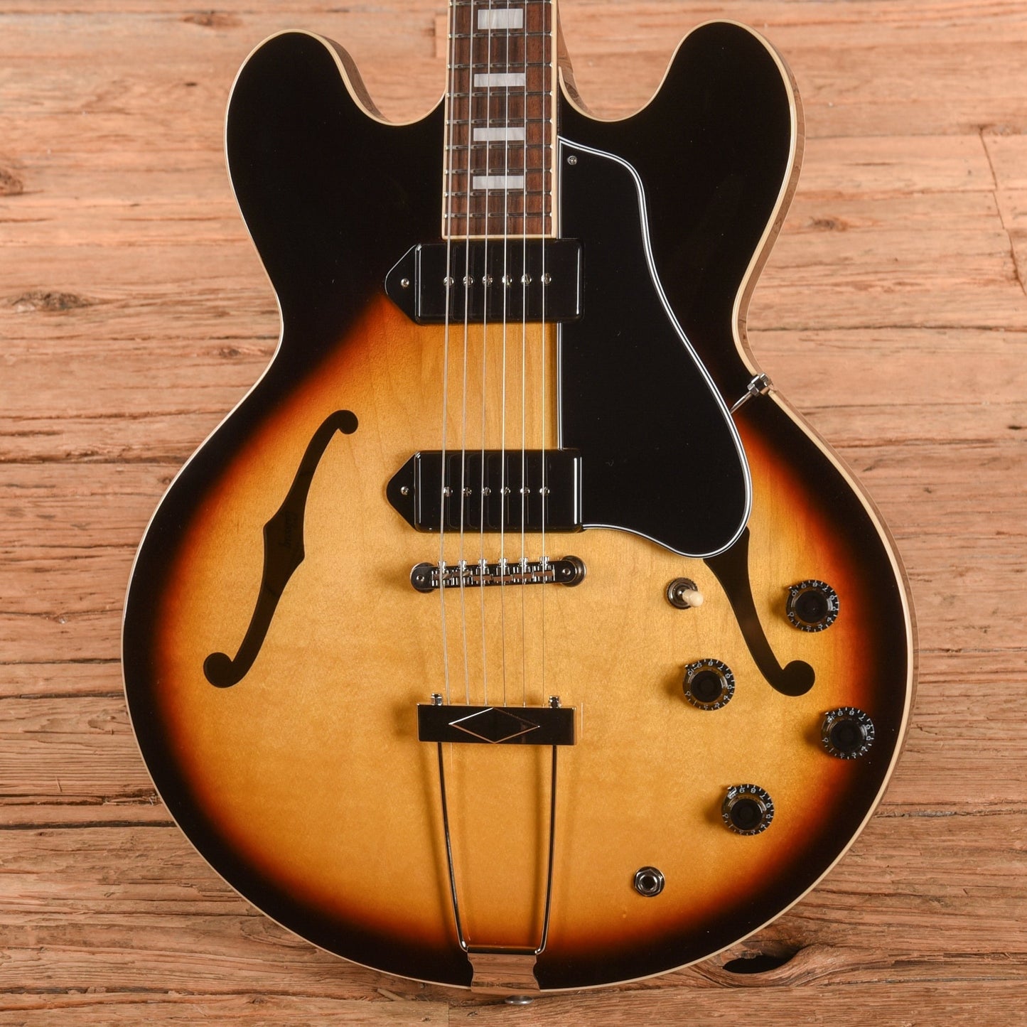 Gibson ES-330 Sunburst 2024