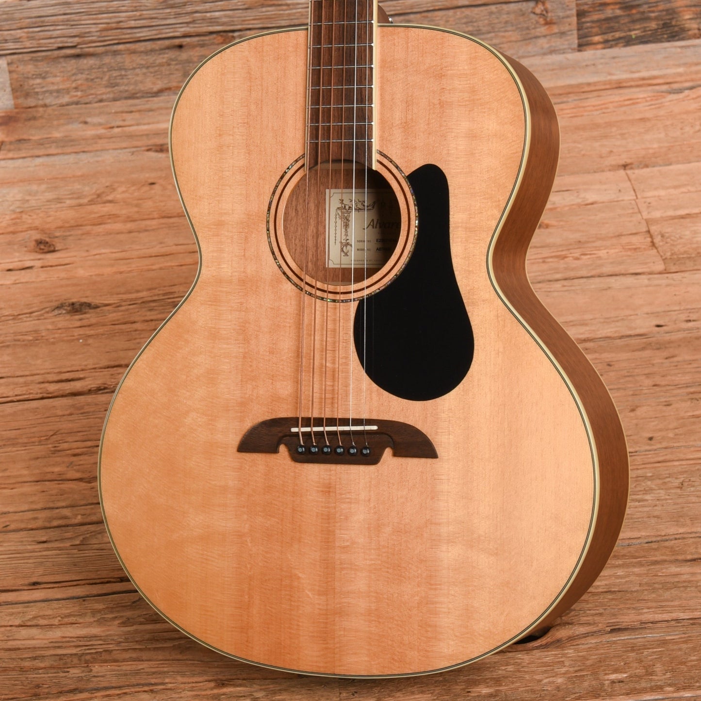 Alvarez ABT60E Baritone Natural 2022