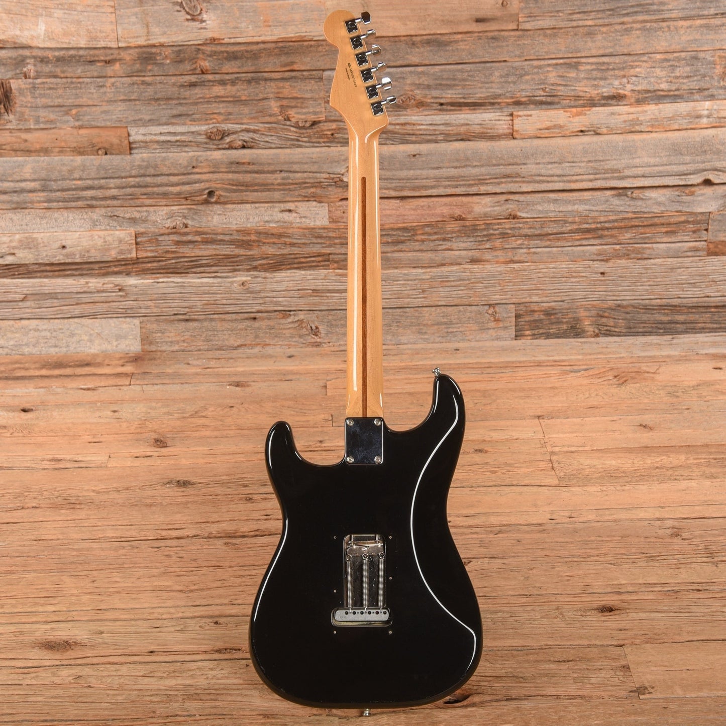 Fender Limited Edition Standard Stratocaster Black 2010