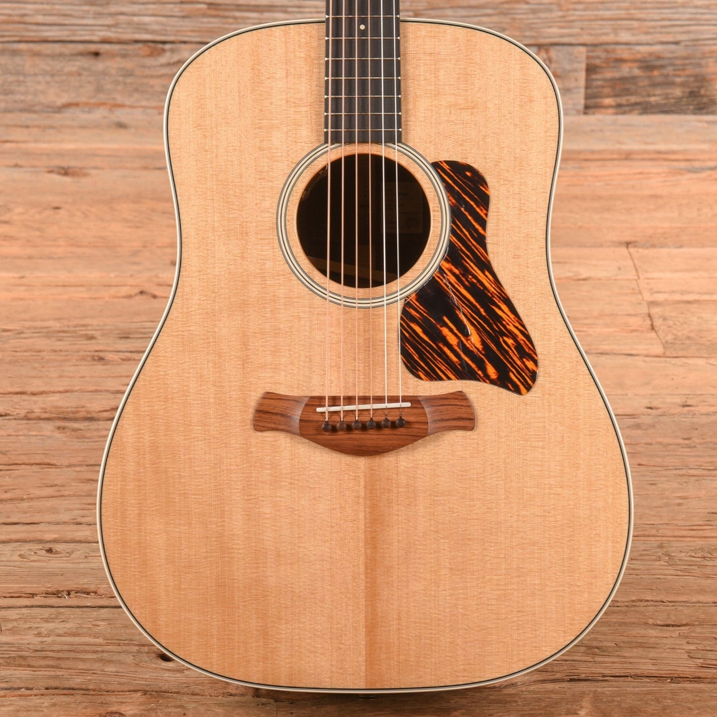 Taylor Gold Label 710e Natural 2025