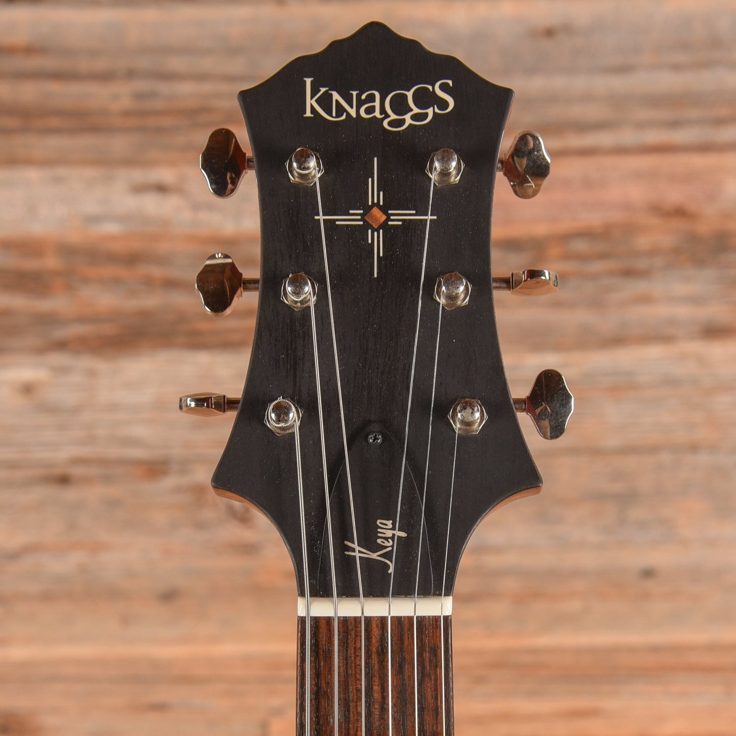 Knaggs Keya Sunburst