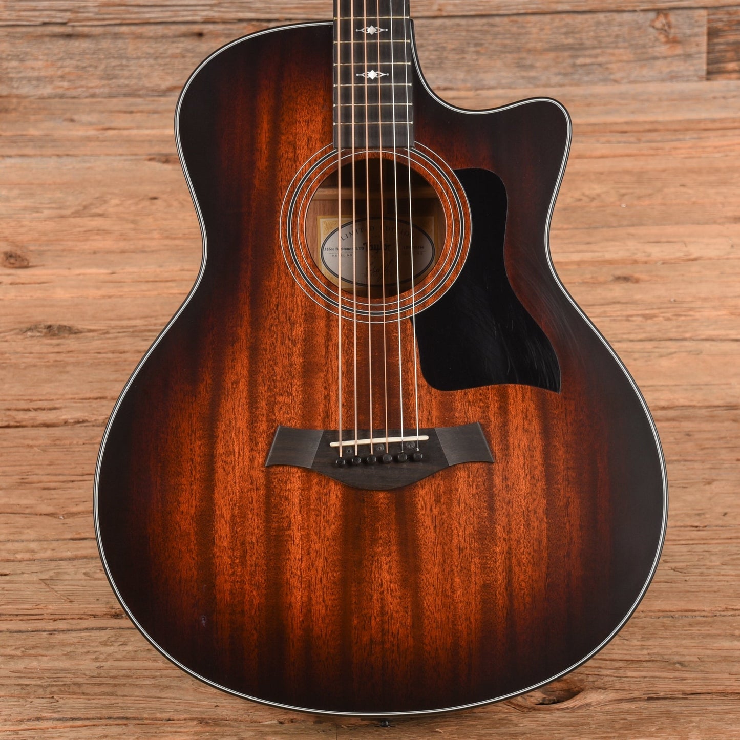 Taylor 326CE Baritone-6 LTD Sunburst 2021 - Zac Brown