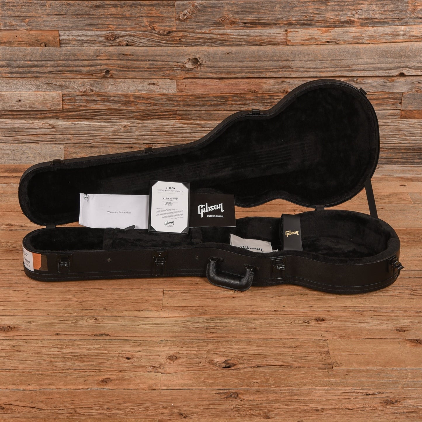 Gibson Les Paul Classic Ebony 2023