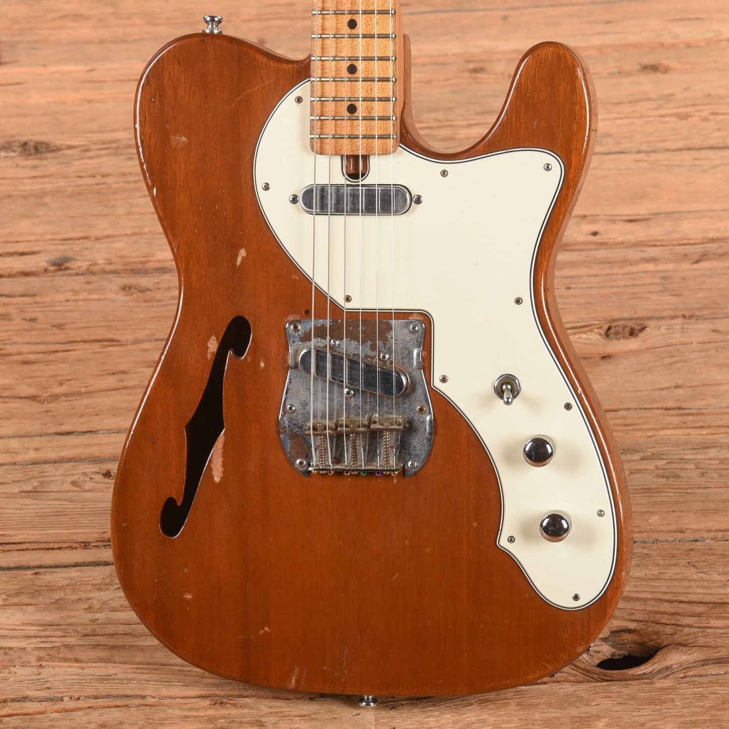 Aria Thinline T-Style Brown