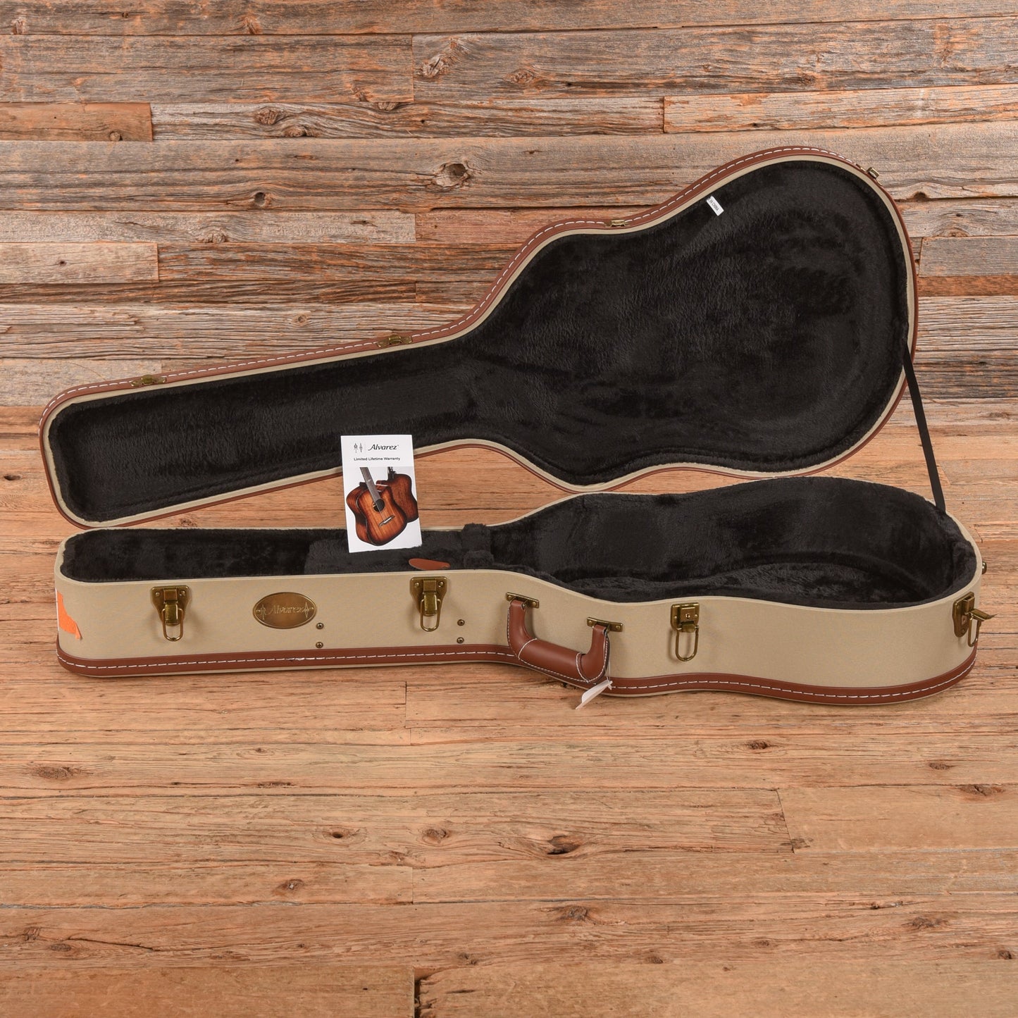 Alvarez DYMR70 Yairi Masterworks Dreadnought Solid AAA Sitka Spruce/Solid East Indian Rosewood Sunburst