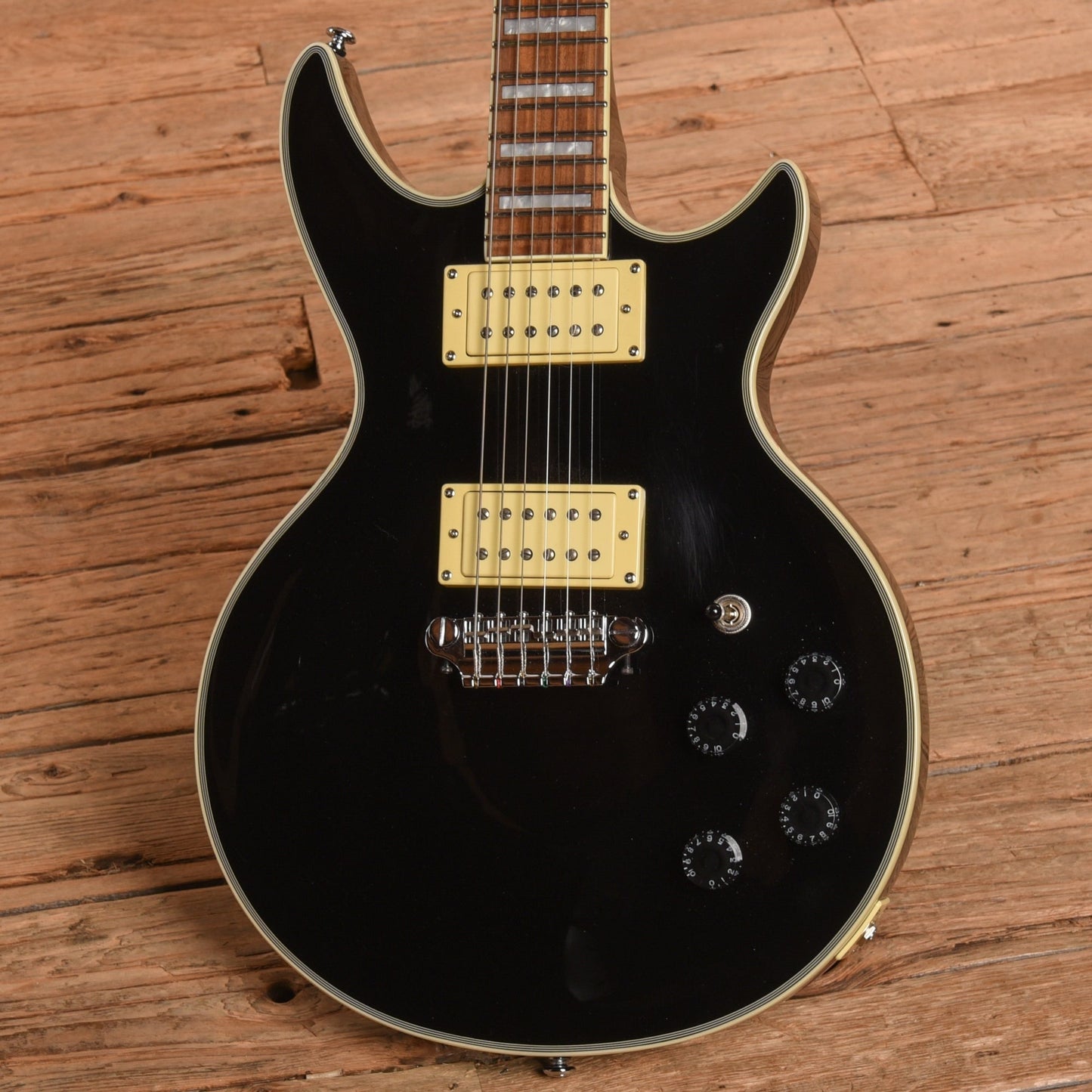 Eastwood GP Black