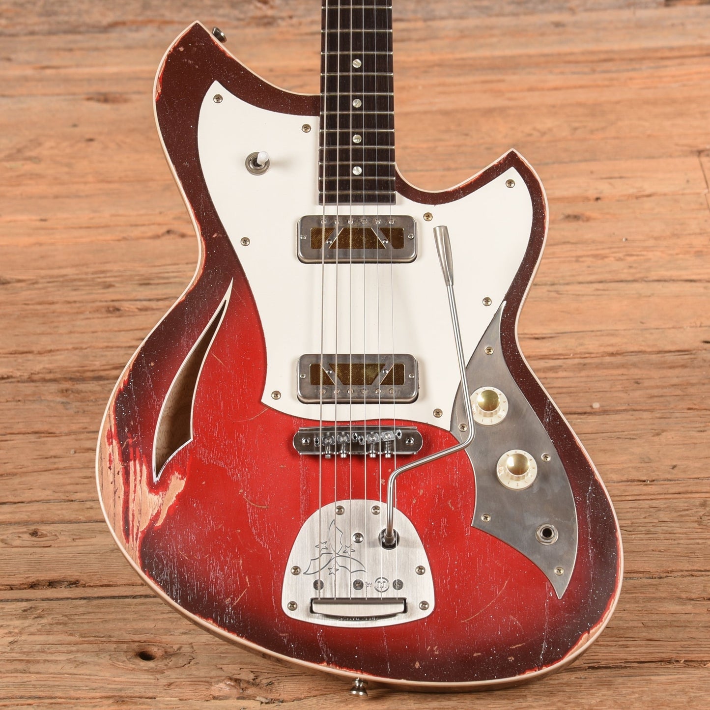 Novo Serus J Silvertone Burst 2025