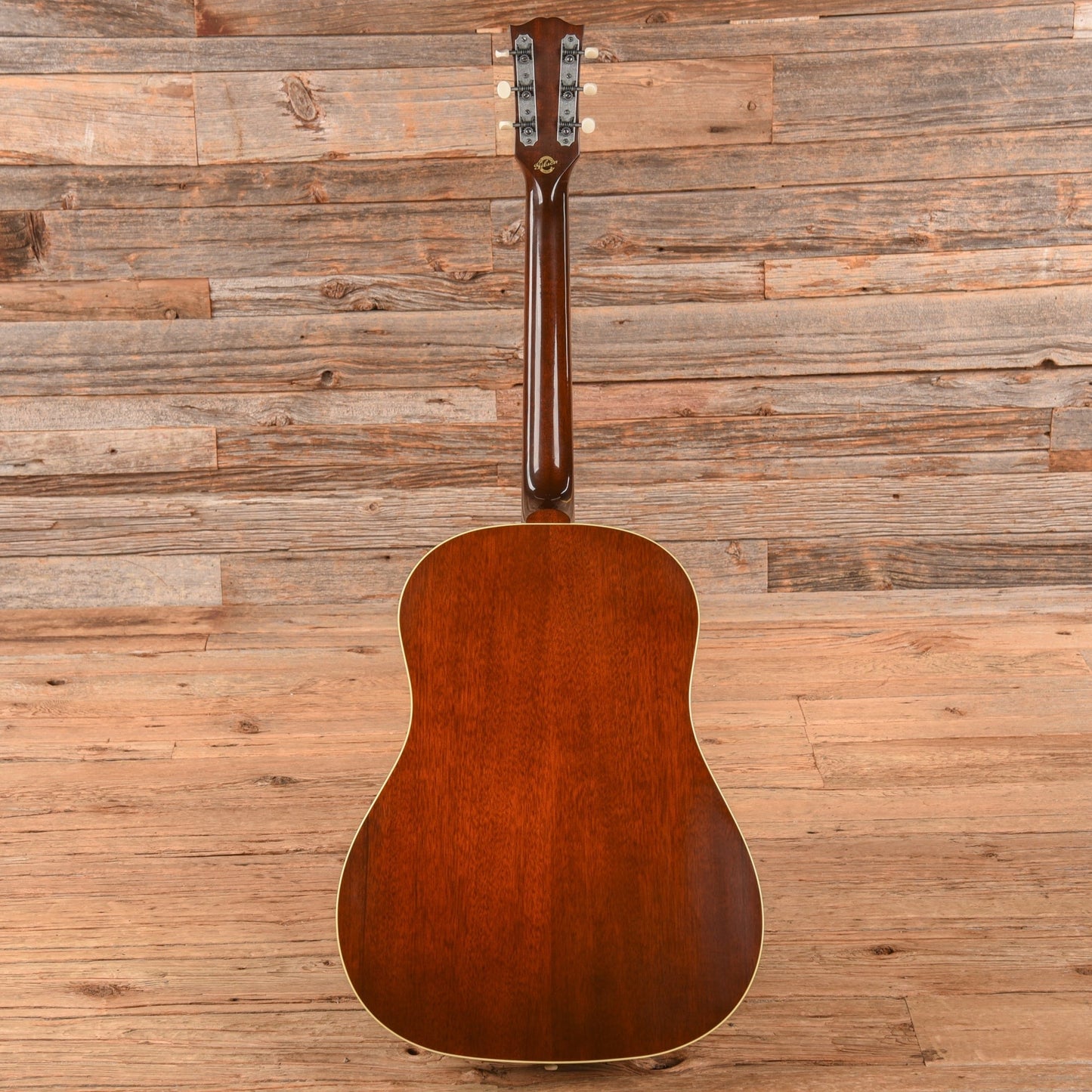 Gibson Custom 1942 Banner J-45 Sunburst 2013