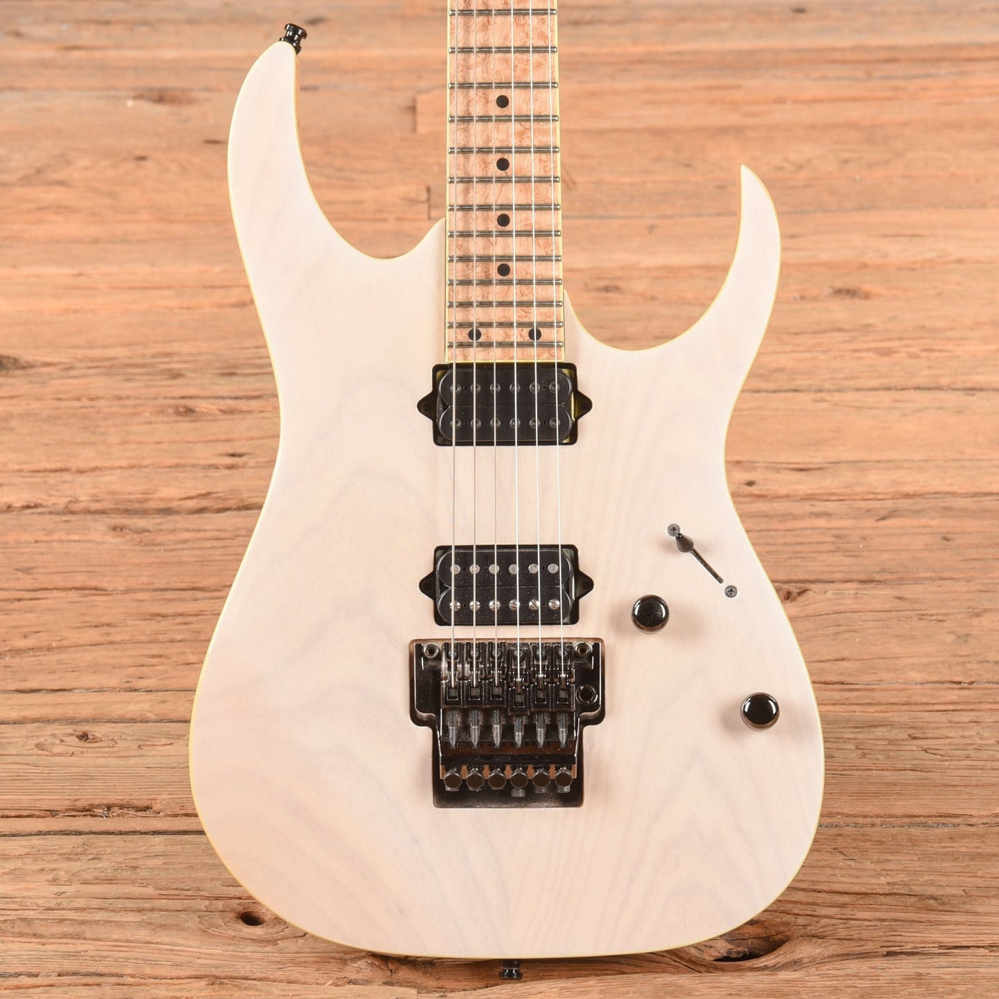 Ibanez RG652AHM Prestige Antique White Blonde 2016