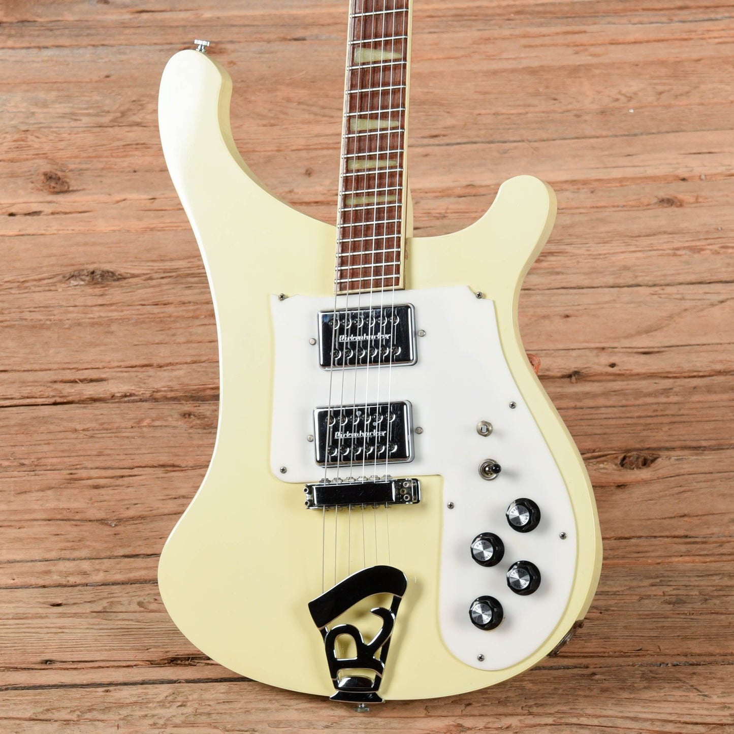 Rickenbacker 481 White 1975