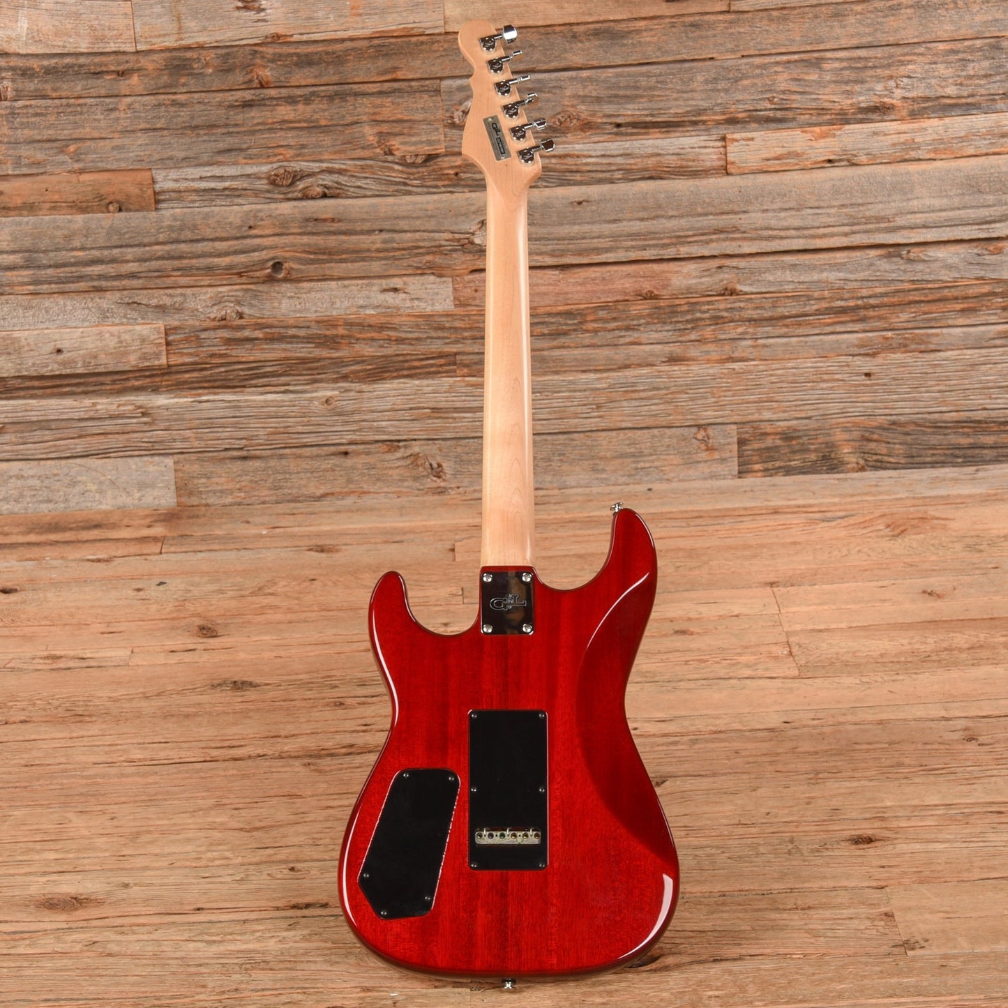 G&L S-500 Deluxe Cherry Sunburst 2013