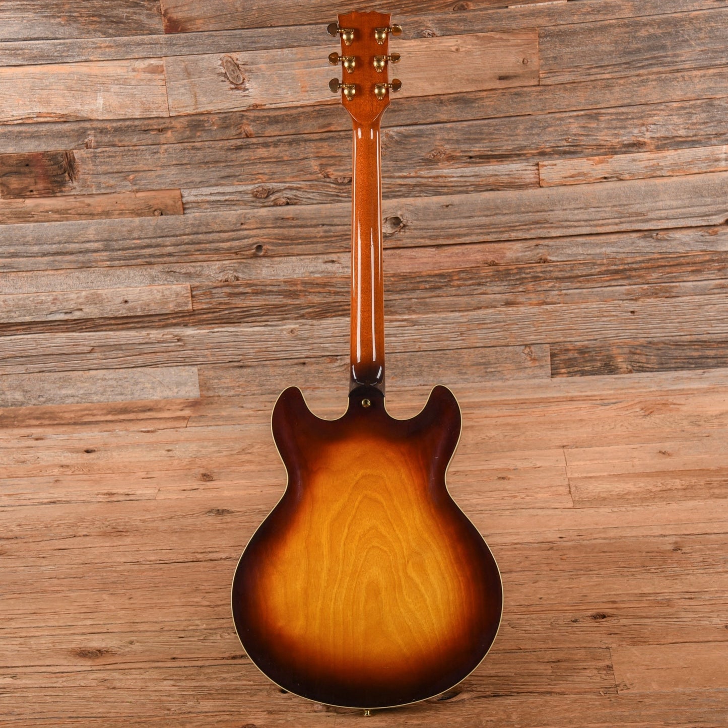 Yamaha SA2000 Sunburst 1979