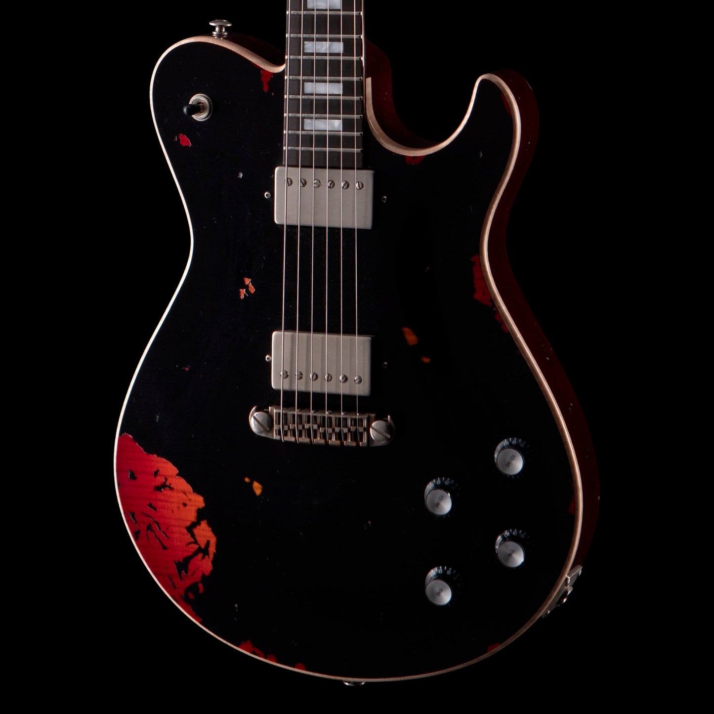 Tausch La Grange Nitro Relic Black over Cherry Sunburst