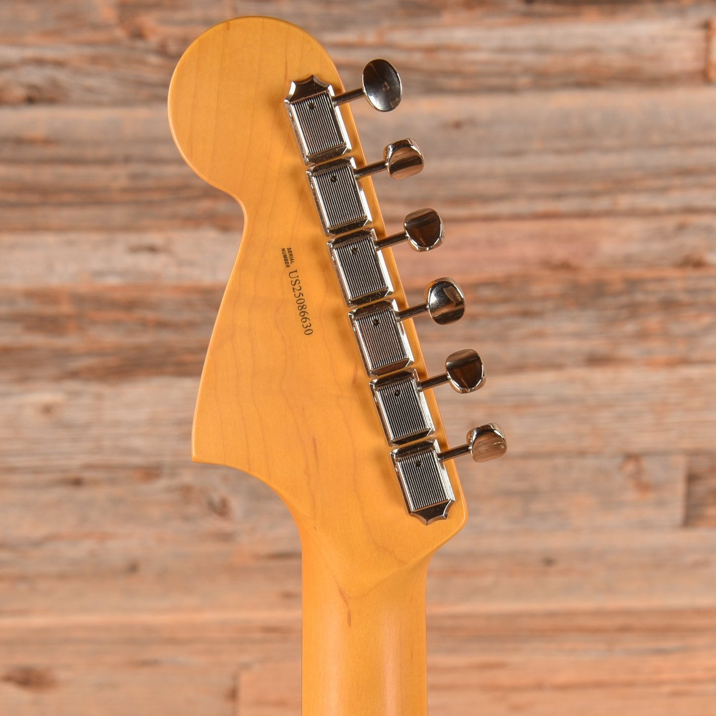 Fender American Professional Classic Jaguar Faded Firemist Gold 2025
