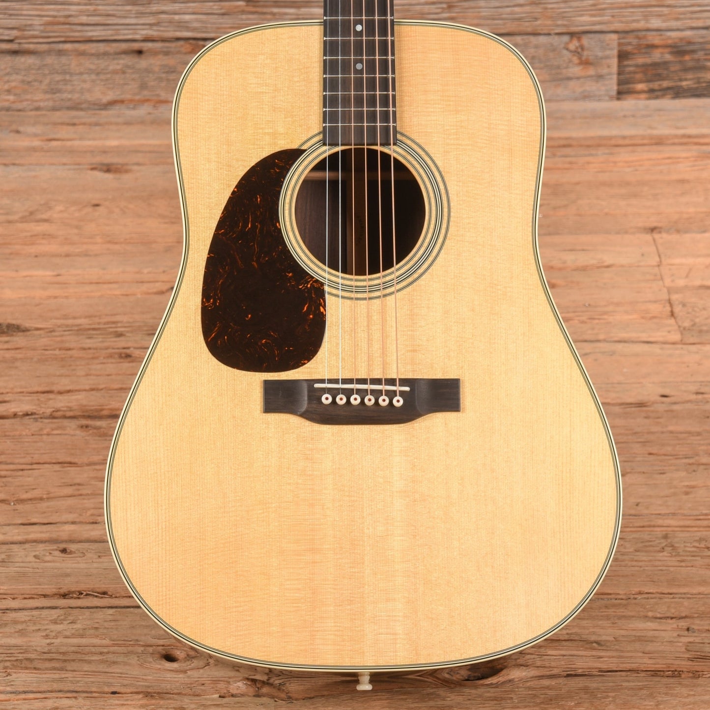 Martin Standard Series D-28 Natural LEFTY