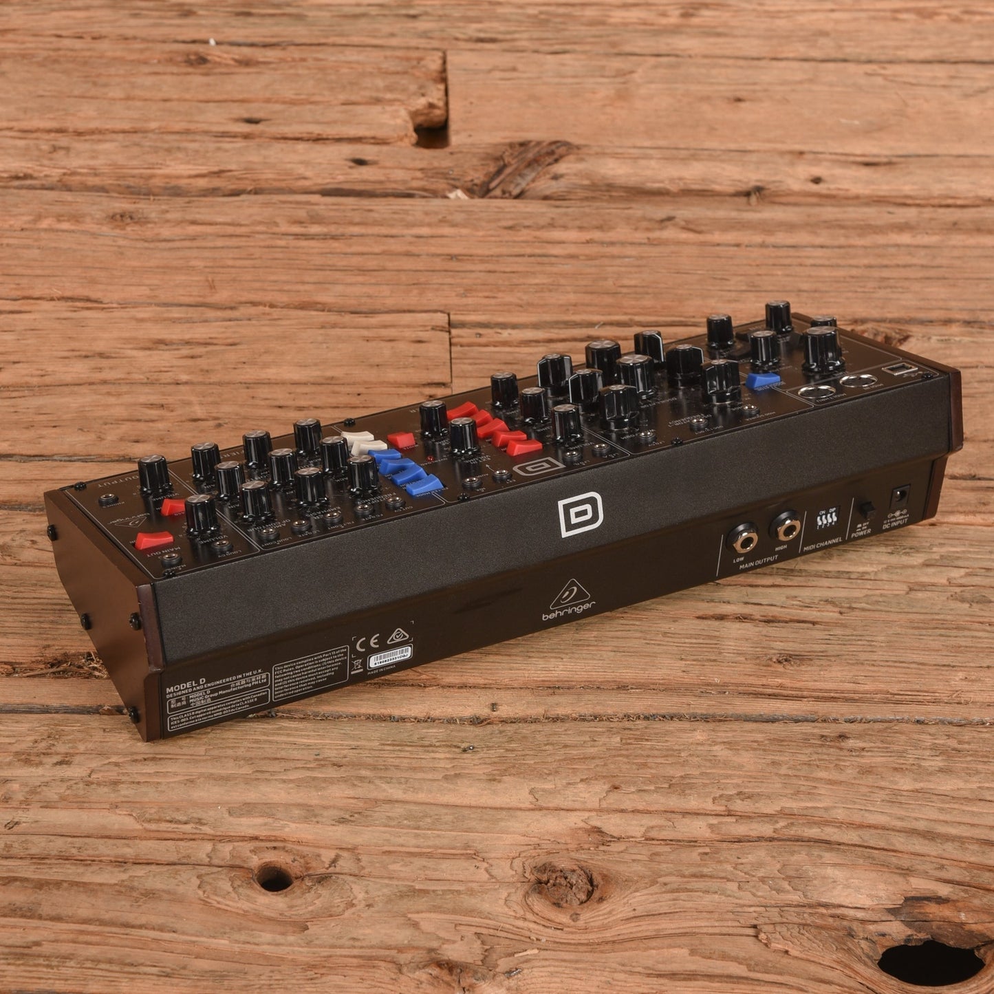 Behringer Model D Analog Synthesizer