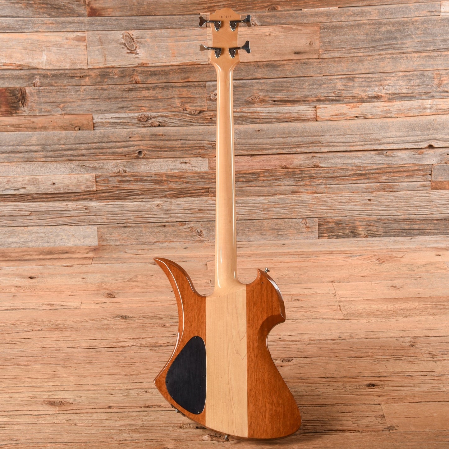 B.C. Rich Mockingbird Bass Natural