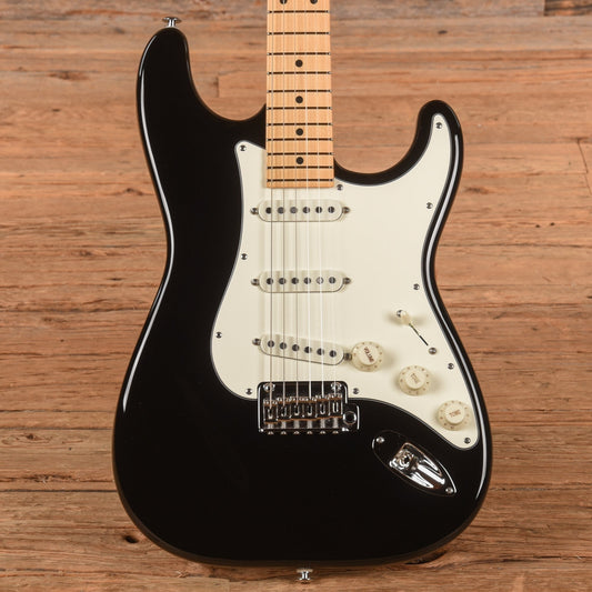Suhr Classic S Black