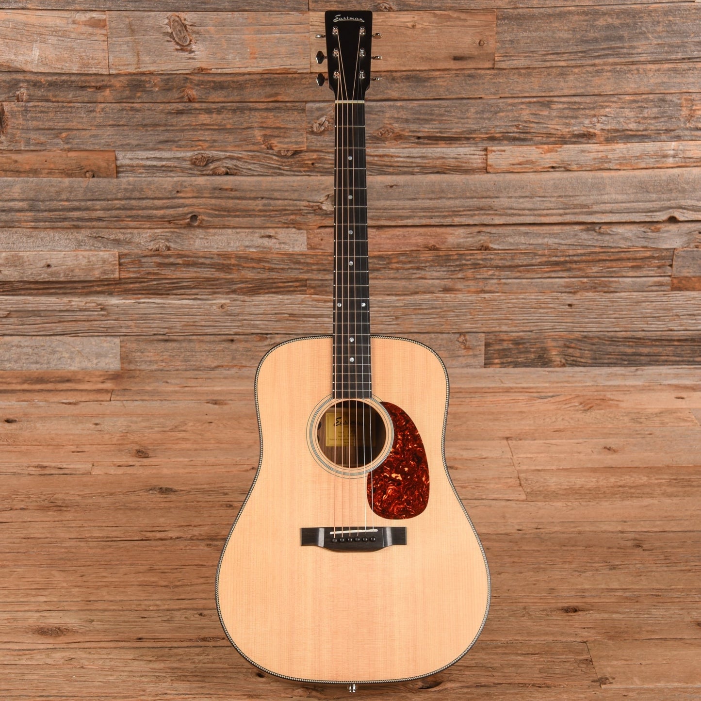 Eastman E3DE Natural 2023